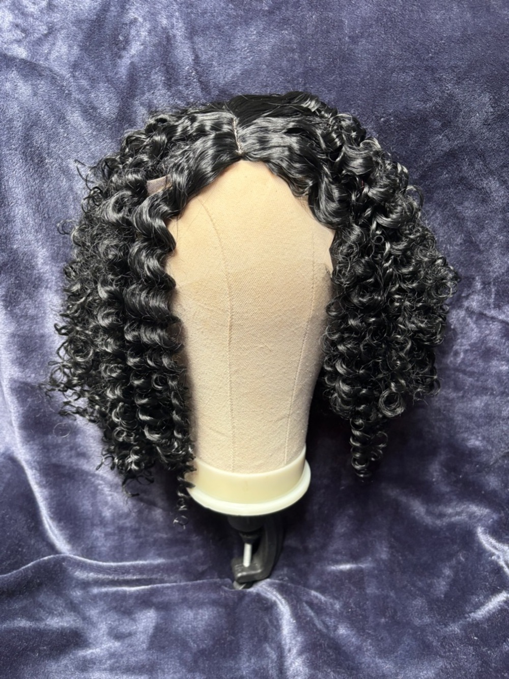BLK Curly WIG for all Women A Natural shoulder Length HairStyle! Brand New!